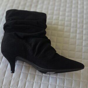 Journee Women's Comfort Foam Jo Booties